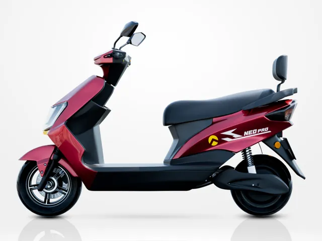 Neo Pro electric scooty